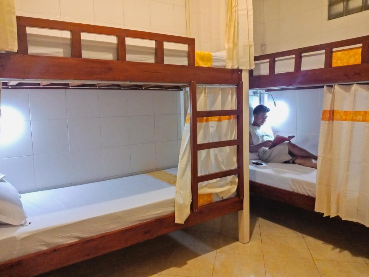 Liem Heritage Hostel Yogyakarta Ngoại thất bức ảnh